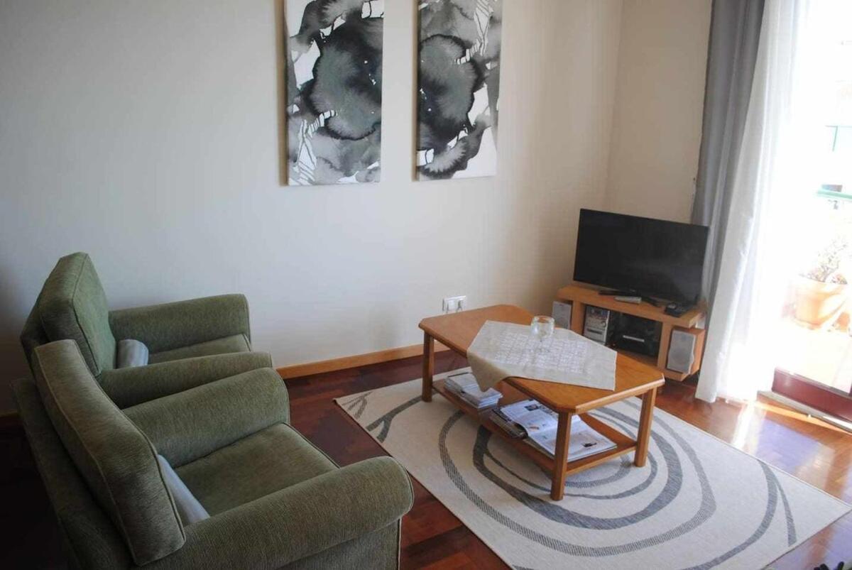 Pia'S Place - Apt With Sea View Caniço Εξωτερικό φωτογραφία